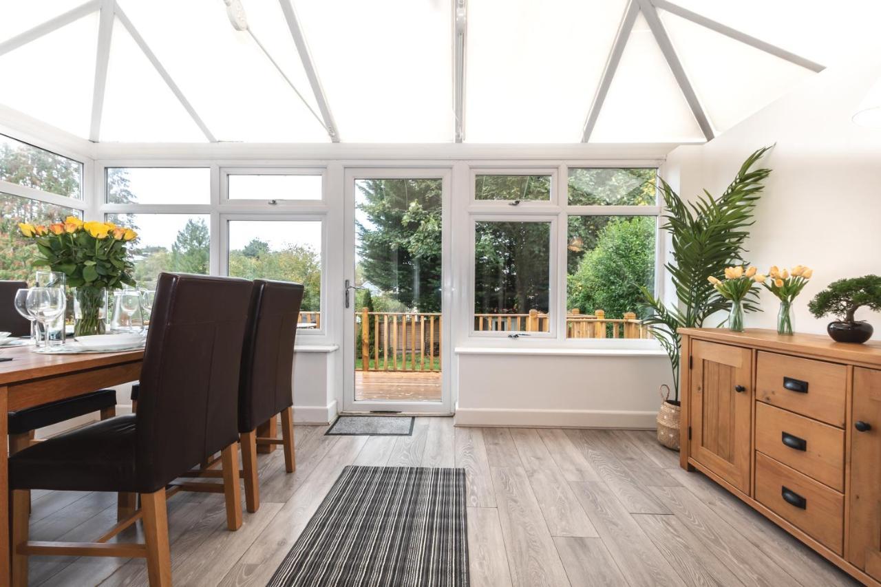 Accessible 3-Bedroom Bungalow With Patio +Driveway Southampton Exterior foto
